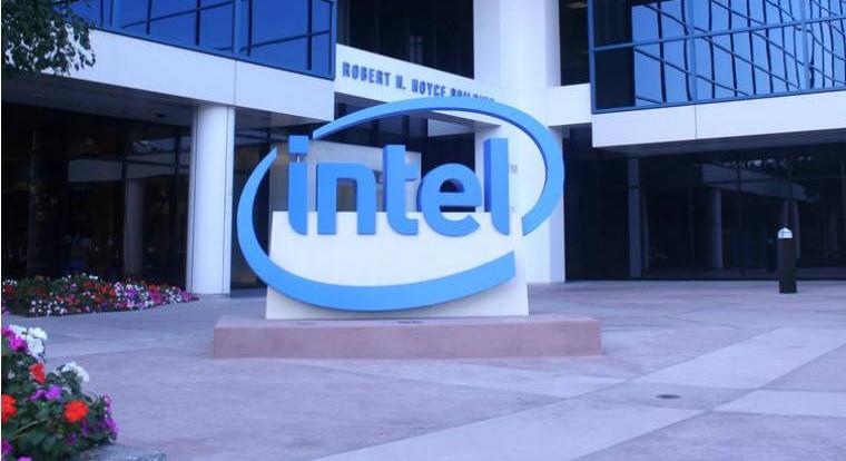 Gyászos pénzügyi eredmények az Intelnél