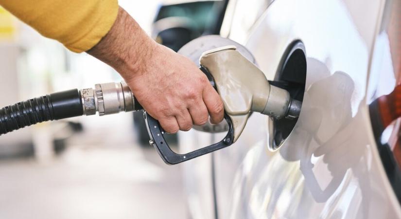 Közzétették az új üzemanyagárakat – rossz hír az autósoknak