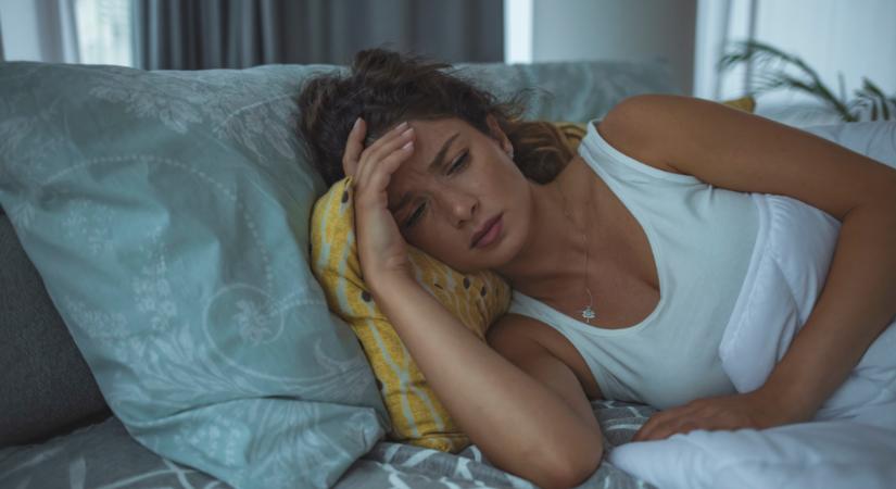 Milyen tüneteket okozhat az alvásmegvonás, és mennyi időt bírunk alvás nélkül?