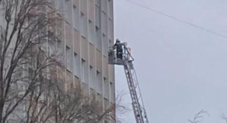 Tűz volt egy kaposvári kollégiumban - videó