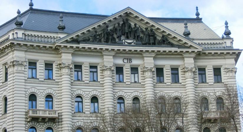 Figyelem! Leállás jön a magyar nagybanknál: ezek a szolgáltatások nem fognak működni