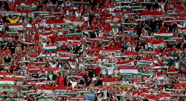 Nem is tiltja az UEFA a Nagy-Magyarország jelkép használatát