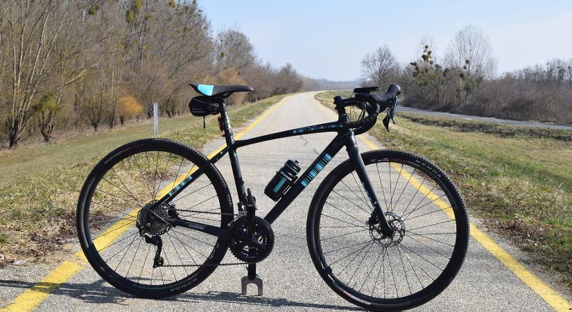 200 kilométernyi kerékpárút épül a magyar-román határnál