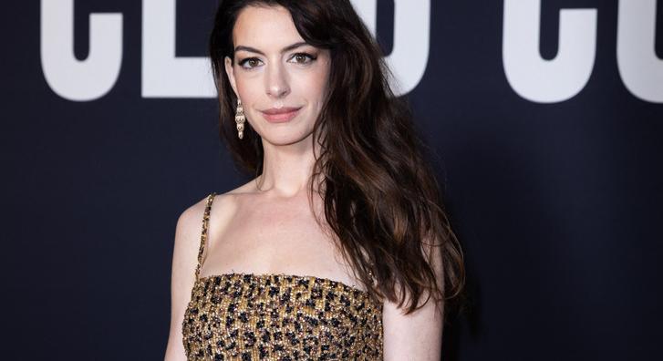 Anne Hathaway forró táncától bolondul meg mindenki az interneten