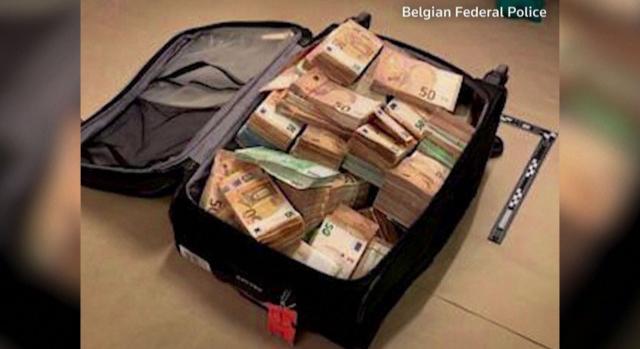 Német sajtóértesülés: Az Európai Bizottság milliókat fizetett a brüsszeli korrupciós botrányban érintett NGO-nak