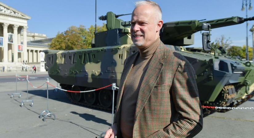 Magyar honvédelmi miniszter: „Már velünk vannak a Leopardok"