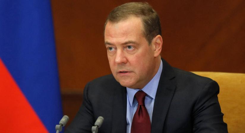 Medvegyev: Hát nem nagyszerű, amikor Németország külügyminisztere egy hasznos idióta?