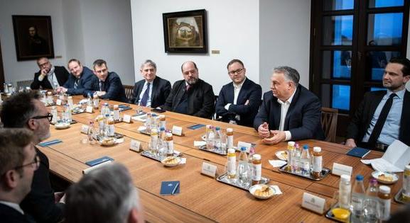Orbán szerint tűzszünet nélkül Ukrajna olyan lesz, mint Afganisztán