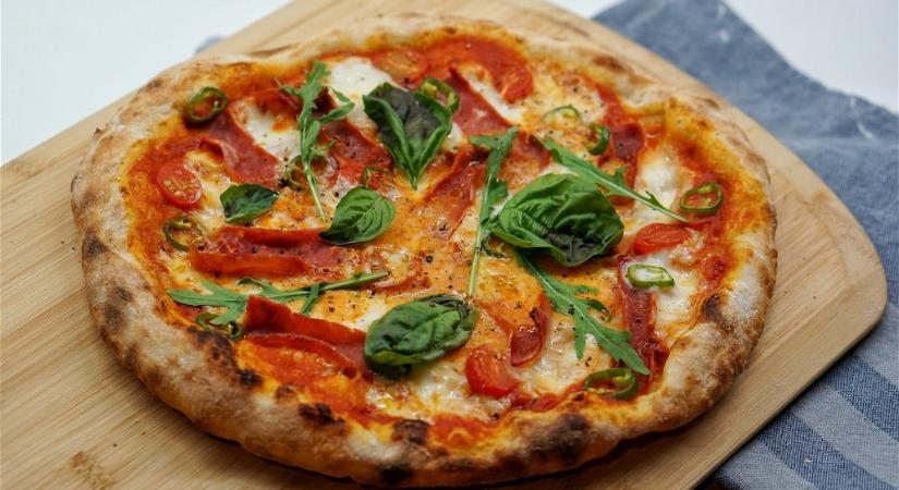 Közel 30%-kal drágult a pizza alapanyagainak ára Olaszországban