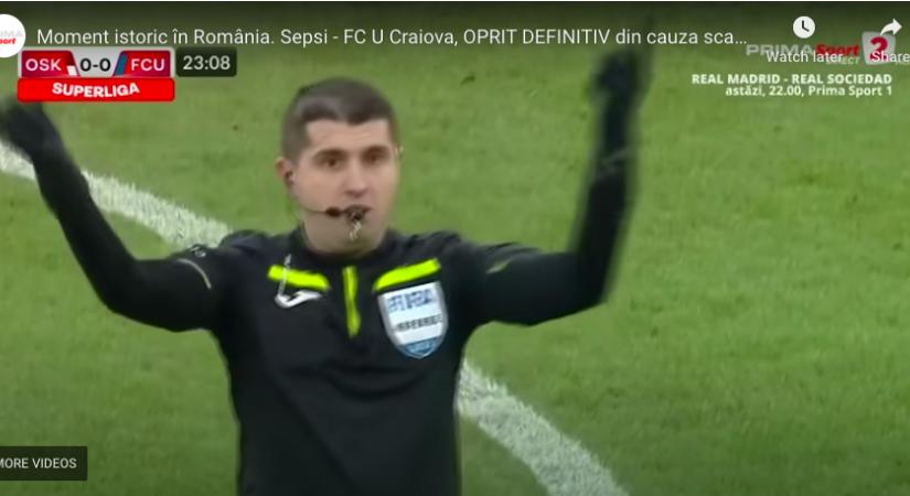 Lefújtak egy román bajnoki focimeccset magyarellenes skandálás miatt