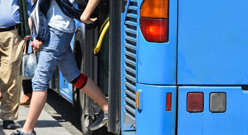 Most mindenki erről beszél: hatalmas vita a BKV buszsofőr és az utas között, de kinek volt igaza? (videó)