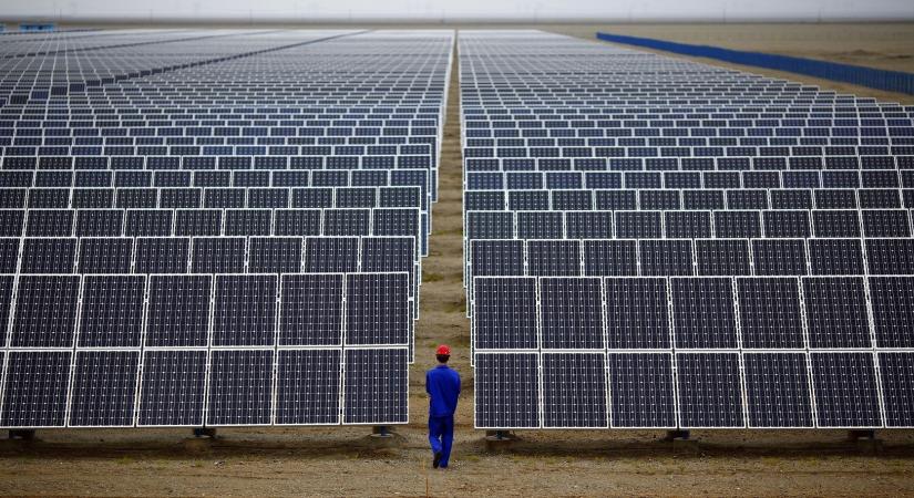 Kína kész bevetni a világ ellen a napelemes bumerángot