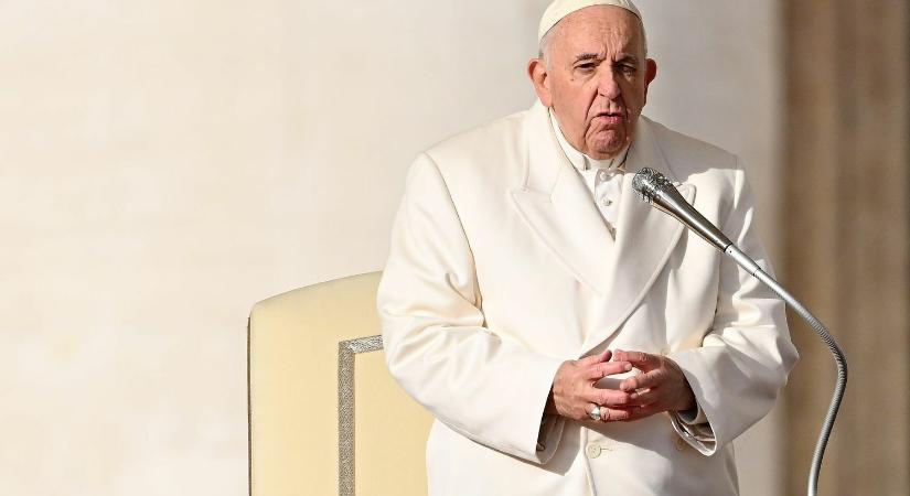 Ferenc pápa a Szentföld és Ukrajna békéjéért imádkozik