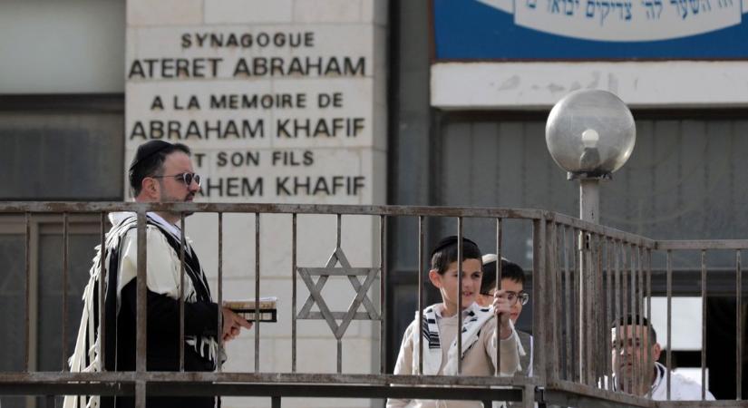 Az izraeli hatóságok lezárták a zsinagógában lövöldöző terrorista jeruzsálemi otthonát