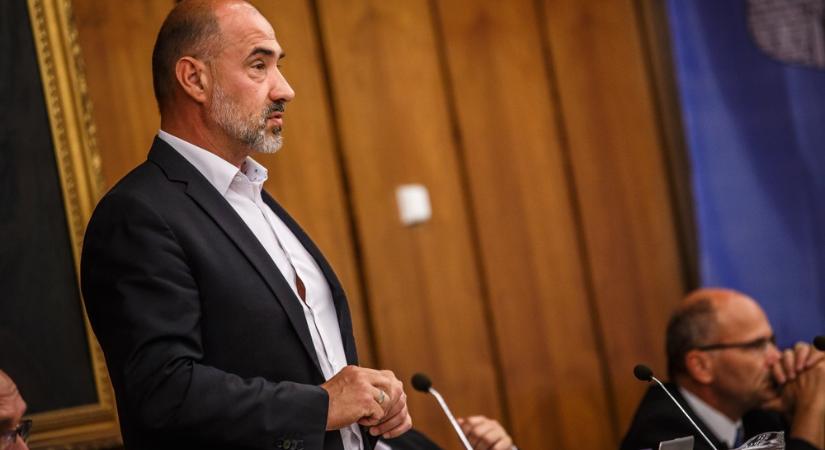 “Majd ha a vármegyei napilapnál dolgozol, akkor adok egy interjút”