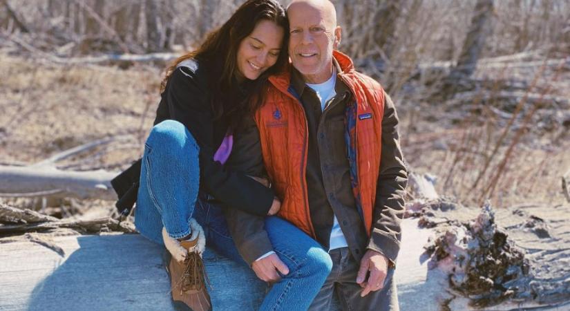 Bruce Willis felesége szívszorító szerelmes videót osztott meg