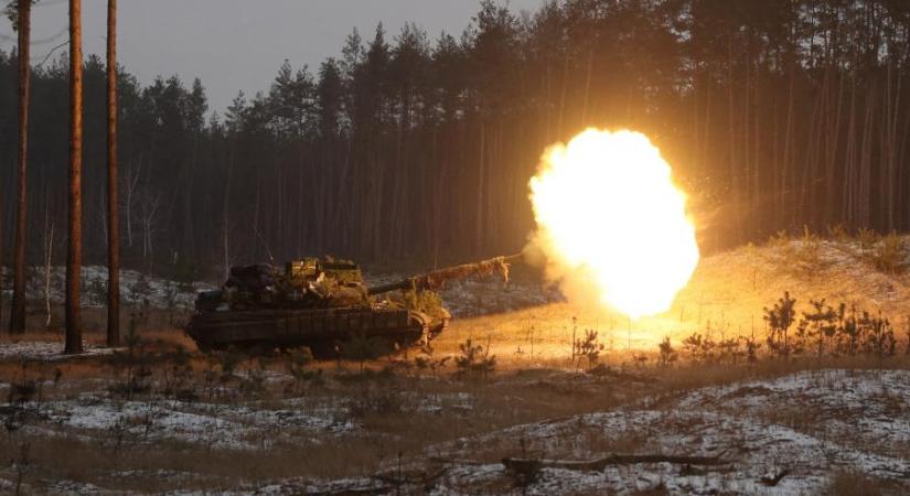 Mennek a nyugati harckocsik Ukrajnába, csak az a kérdés, hogy csinálnak nyarat a tavaszi sártengerből