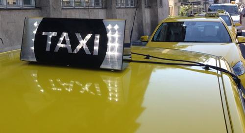 Félmilliárdot költ taxira a közpénzből működő MTVA