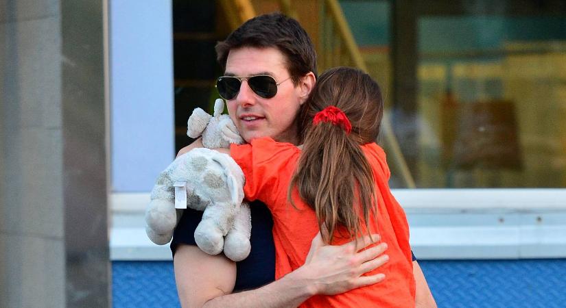 Tom Cruise és Katie Holmes lánya már kész nő és egyéb lesifotók