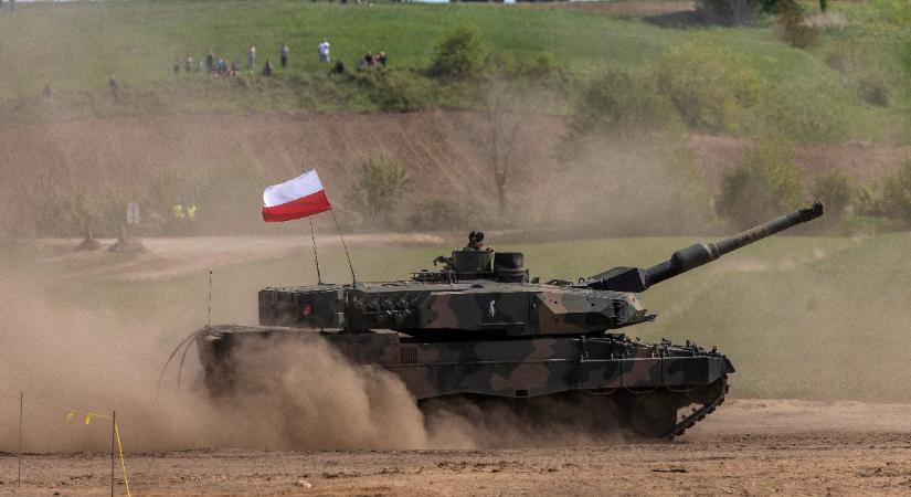 Így lesz Lengyelország Európa új katonai nagyhatalma