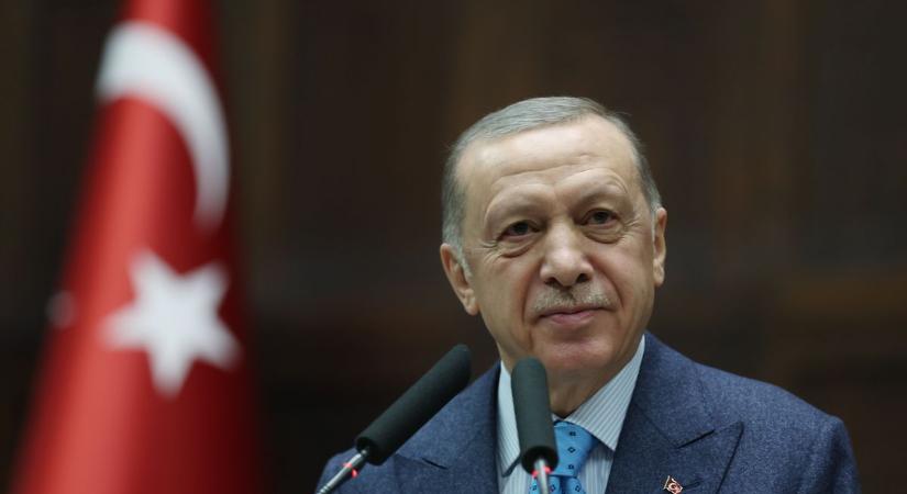 Recep Tayyip Erdogan nem enged a követeléseiből