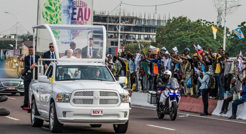 Kölcsönös megbocsátást és fegyverletételt kért Ferenc pápa Kongóban