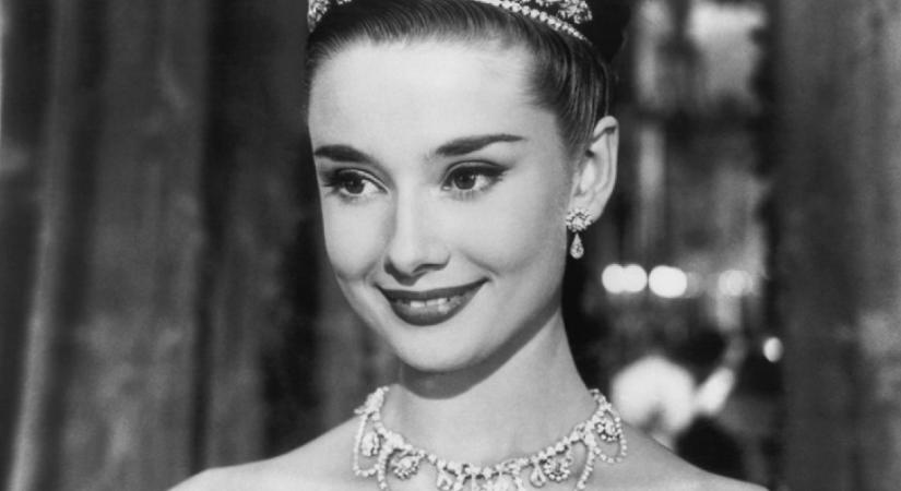 Rengetegszer elvetélt, a partnerei megcsalták: hiába kiáltották ki a világ legszebb nőjének, Audrey Hepburn magánélete kudarcok sorozata volt