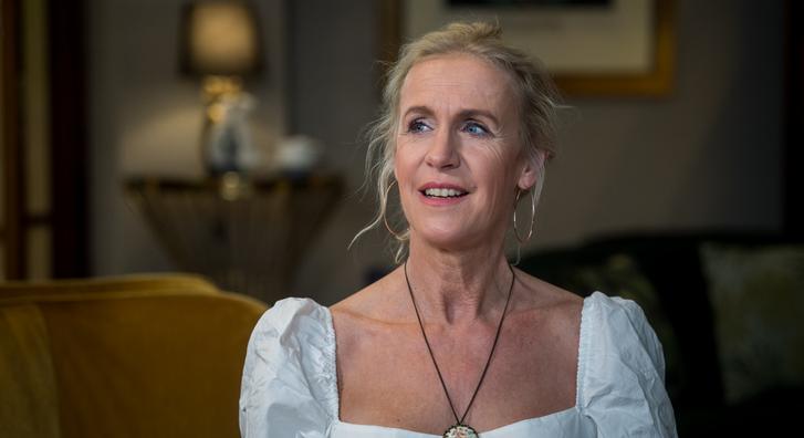 Sarah Jessica Parkernek jó volt, de saját magát nem szinkronizálhatta