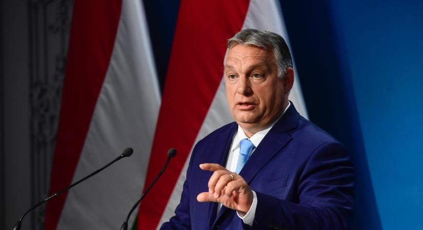 Orbán: Folytatni kell a hadiipari fejlesztéseket!