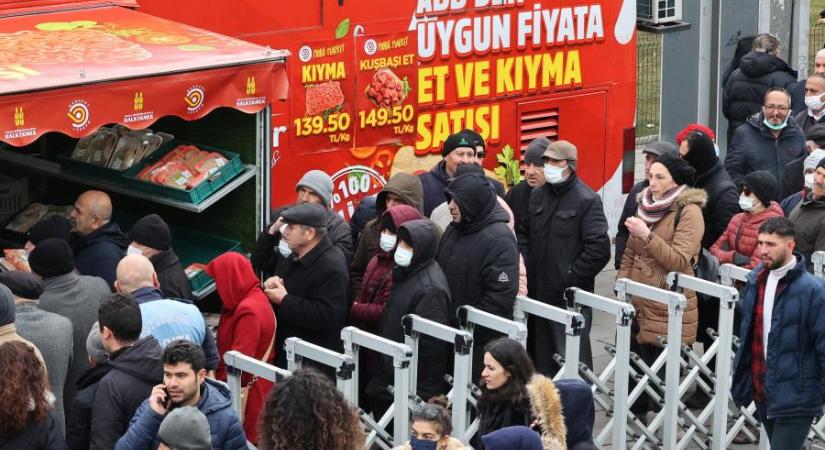 Törökország szerint pszichológiai hadviselés, hogy a Nyugat terrorveszélyre figyelmezteti az oda utazókat