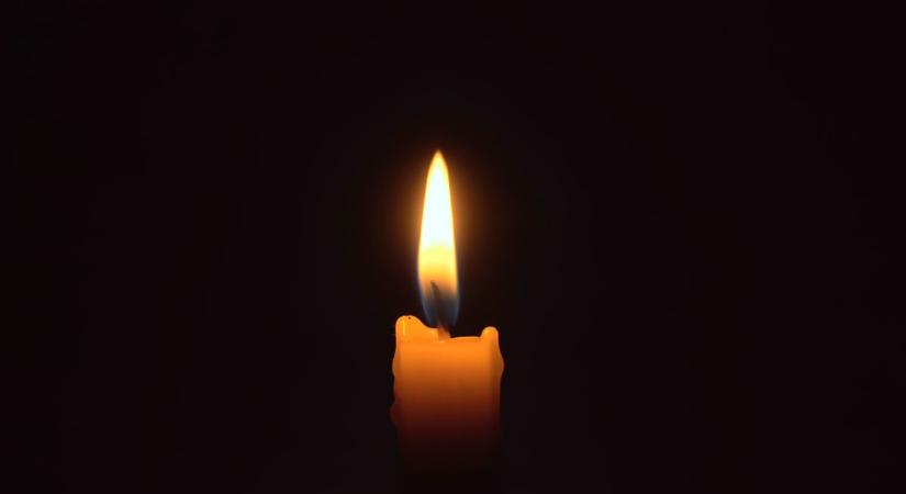 Gyászol a bajai iskolai közösség, elhunyt Bohner Ildikó