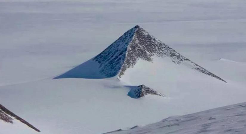 Megdöbbentő felfedezés: hatalmas, szabályos piramist találtak egy jégmezőn