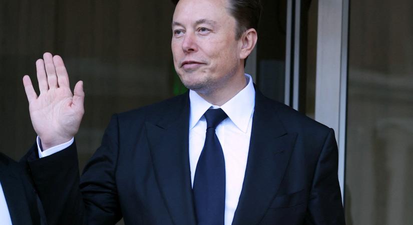 Elon Muskot felmentették a csalás vádja alól