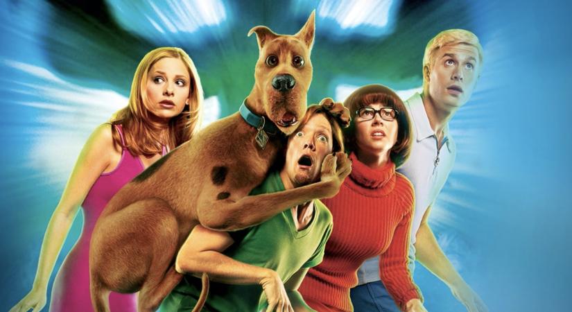 Kivágták Vilma és Diána forró csókjelenetét a Scooby Doo-ból