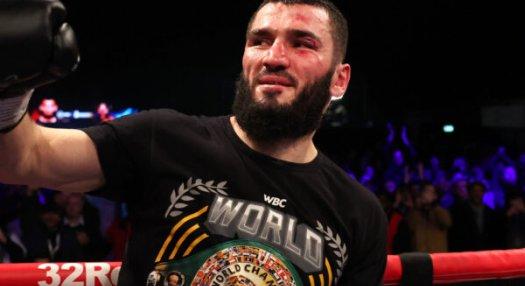A WBC döntött: az orosz és fehérorosz bokszolók nem küzdhetnek meg egyik címükért sem