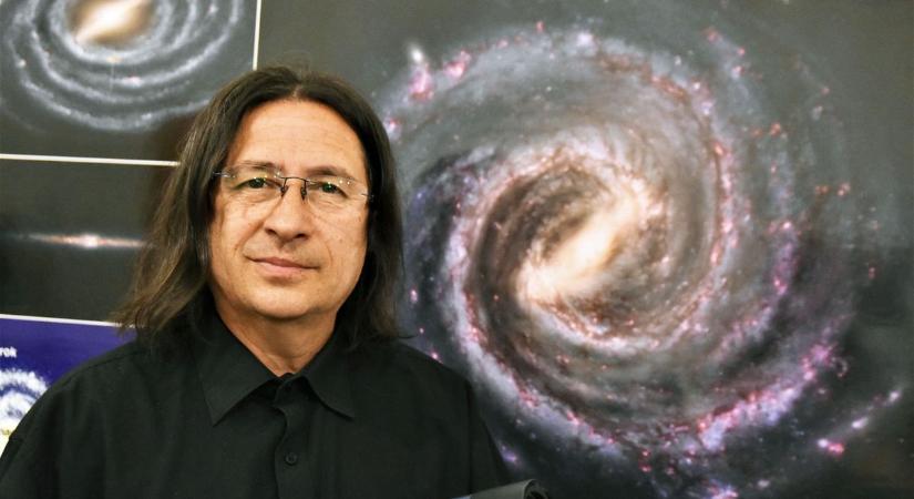 Gondolatban az univerzum peremére utaznak a nagykörűi művelődési házba látogatók