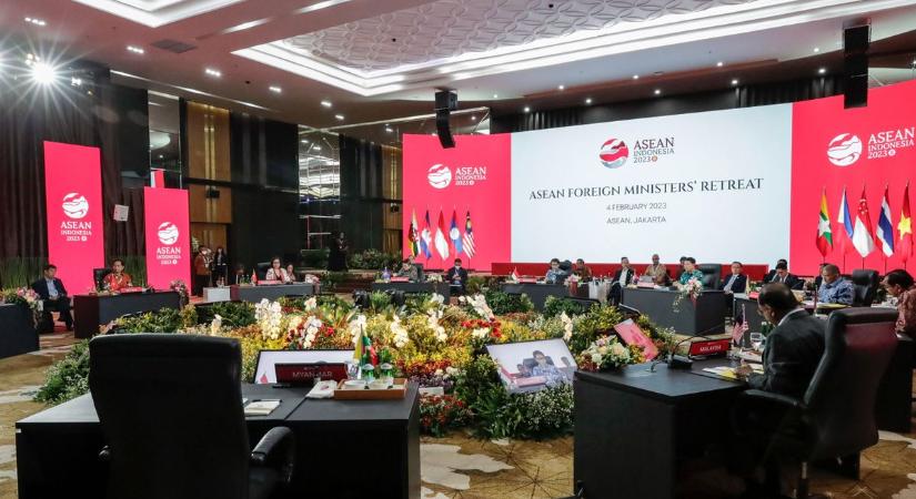 ASEAN: messze még az ötpontos konszenzus elérése.
