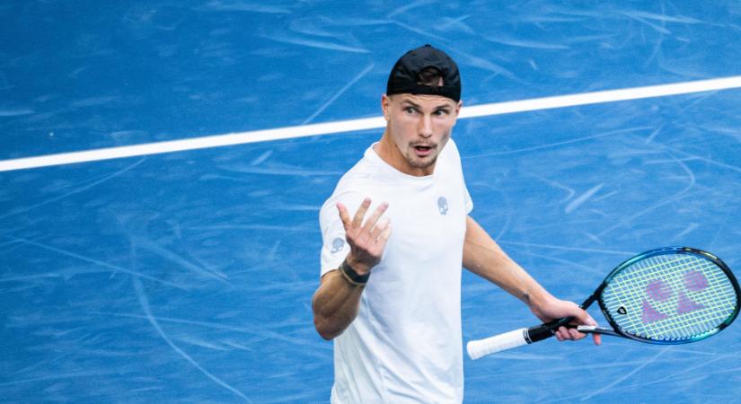 Nagyszerű kezdés után totális összeomlás: ötödik meccs dönt a magyar teniszválogatott sorsáról
