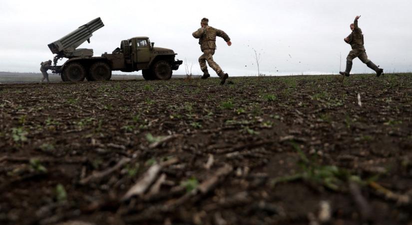 Ukrajna: pénzért bárki felmentést kaphat a katonai szolgálat alól