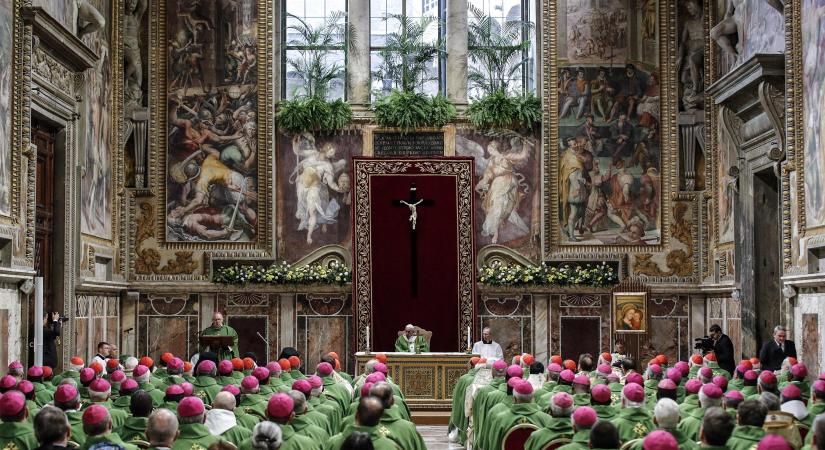 Hogyan lett világbotrány a katolikus papok molesztálási ügyeiből?