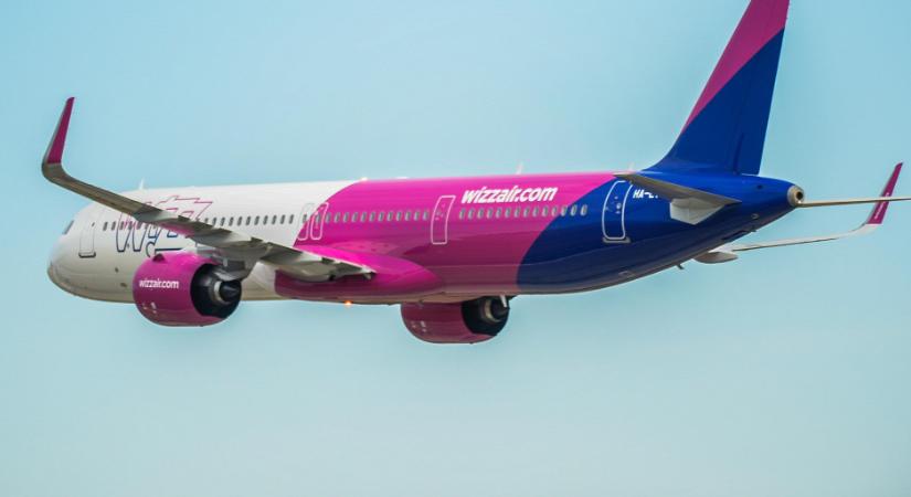 Verekedő magyar utas miatt késett Wizz Air járata