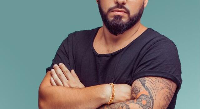Lotfi Begi amerikai énekessel készített dalt