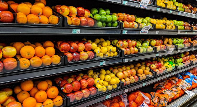 KSH: Jelentősen csökkent az élelmiszerboltok forgalma decemberben