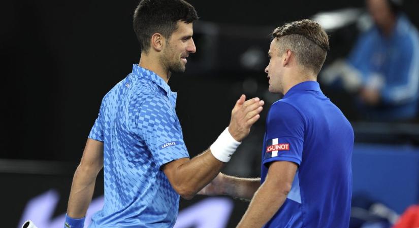 „Nehezen hiszem, hogy erre csak egyvalaki képes” – riválisa kételkedik Djokovic sérülésében