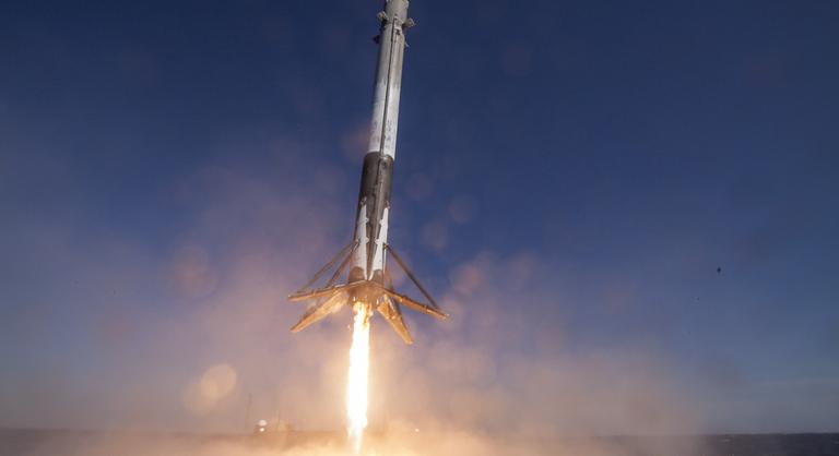 Kétszázadik indításán van túl a SpaceX hordozórakétája