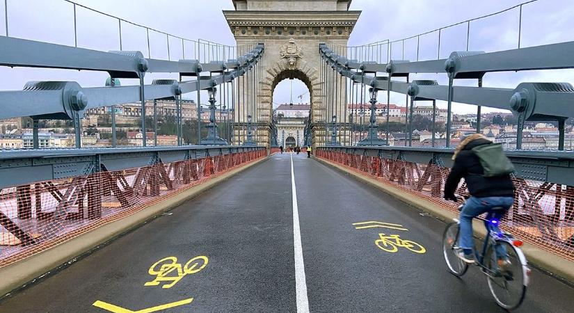 Lánchíd gyalogosan: sose lesz belőle sétálóhíd