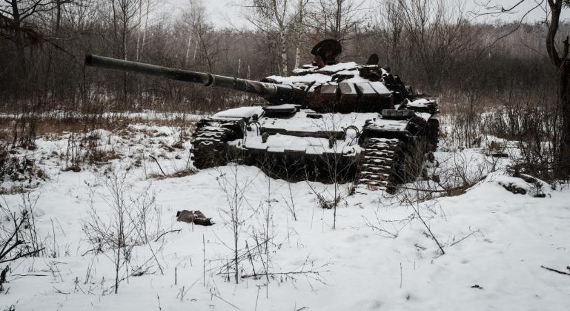 Kimerülten nézhetnek szembe az orosz túlerővel a kelet-ukrajnai fronton harcoló ukránok