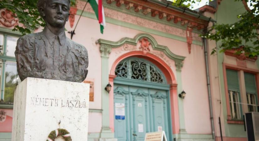 A magyar irodalom délvidéki parcellájáról lesz szó a könyvtárban