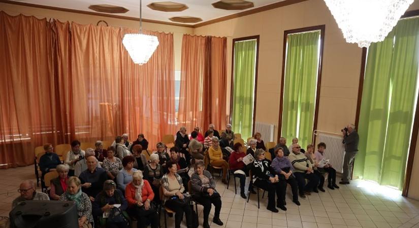 Újraindult az Idősek Akadémiája a vármegyei rendőr-főkapitányságon