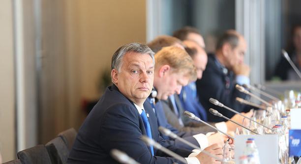 GKI: Semmi esély az Orbán-féle regionális középhatalmi státusz elérésére